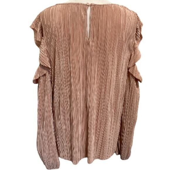 nwt BB Dakota I'm A Professional Plissé Blouse Mauve Rose Ruffle size L - Picture 5 of 9